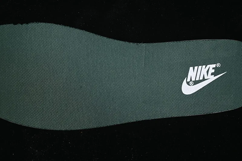 All Categories Nk SB Dunk Series Nk SB Dunk Low High-end Customized Low-top Shoes Nike SB Dunk Low "Just Do It" Straps Anniversary High-end Customized Low-top Casual Shoes DV0833-111